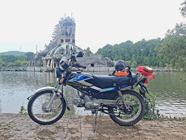 Rent motorbike from Hue to Sai Gon